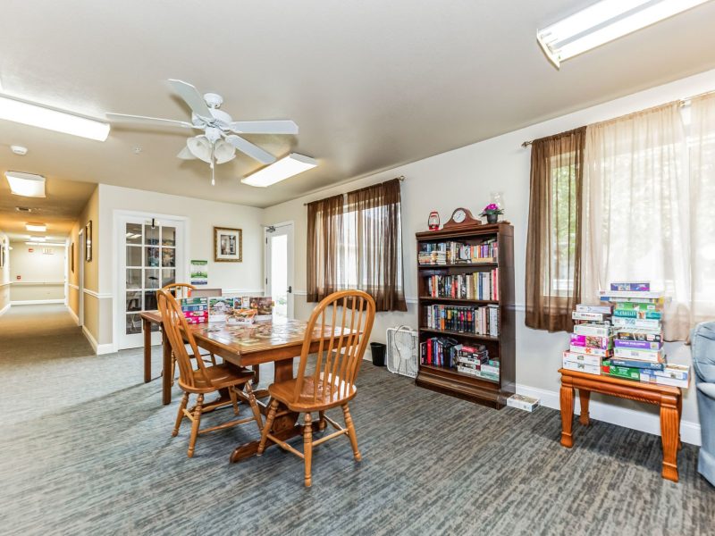 2048x1365_2201_E__LeFevre_Road__Sterling__IL_61081_WedMay2220241716369651451