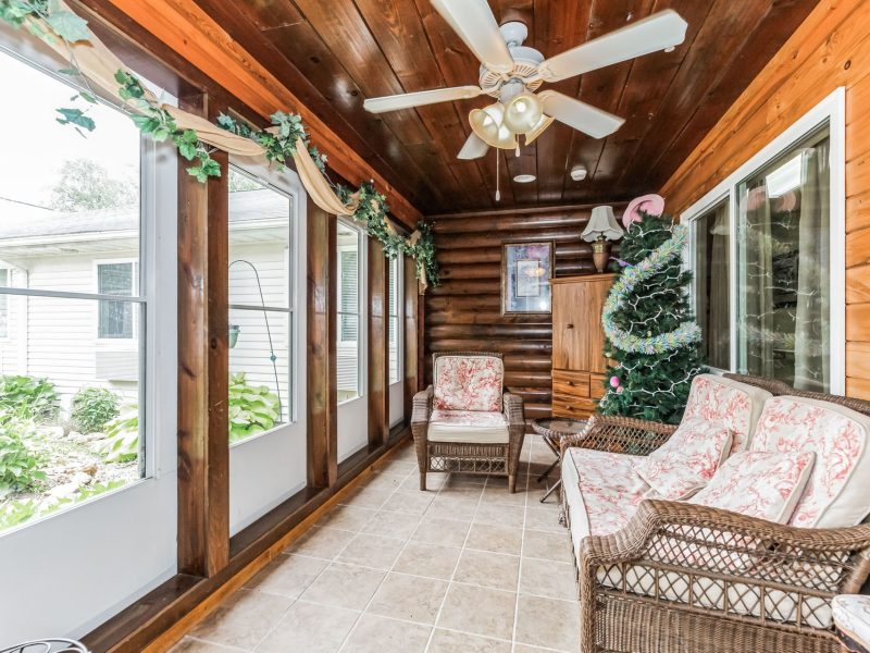 2048x1365_2201_E__LeFevre_Road__Sterling__IL_61081_WedMay2220241716369651964