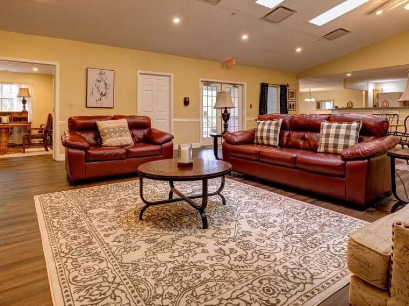 shepherd-premier-senior-living-inside-house-2